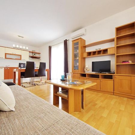 Apartmani Emili Sukošan 외부 사진
