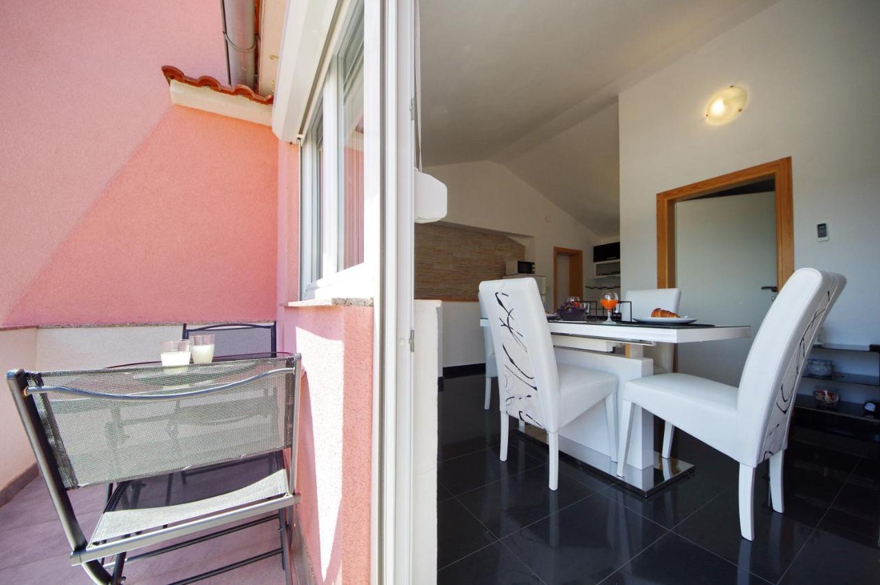 Apartmani Emili Sukošan 외부 사진