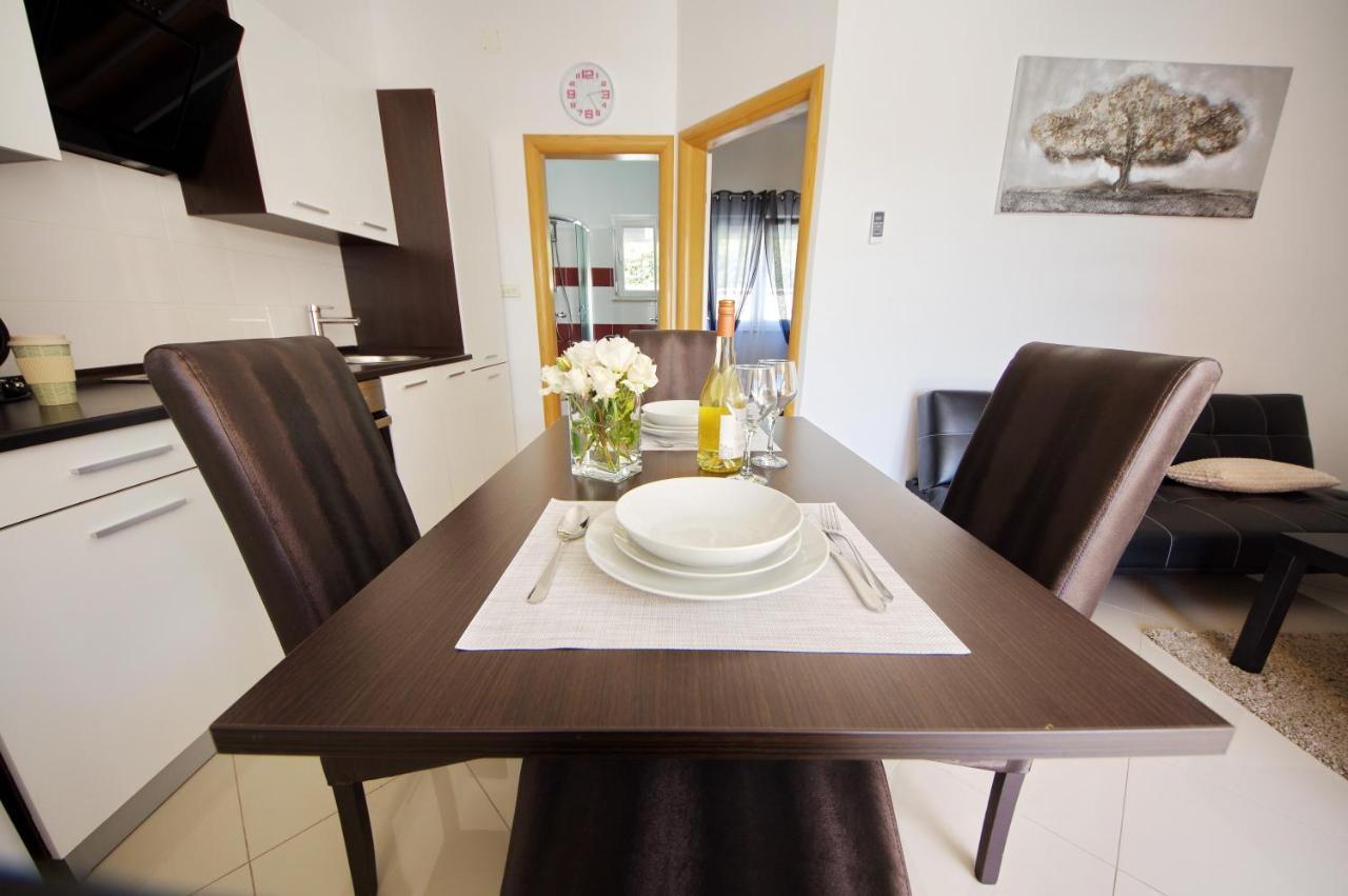Apartmani Emili Sukošan 외부 사진