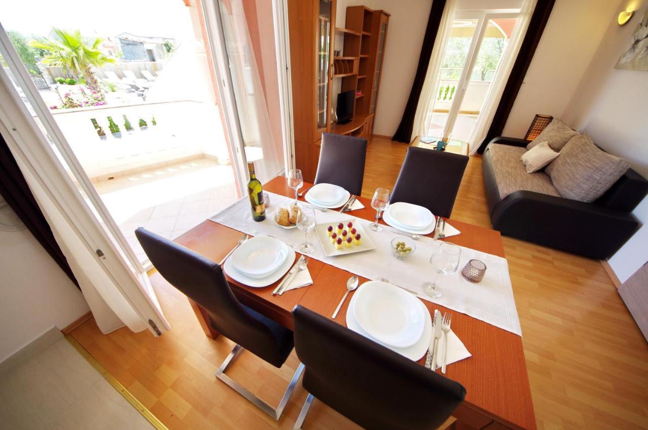 Apartmani Emili Sukošan 외부 사진