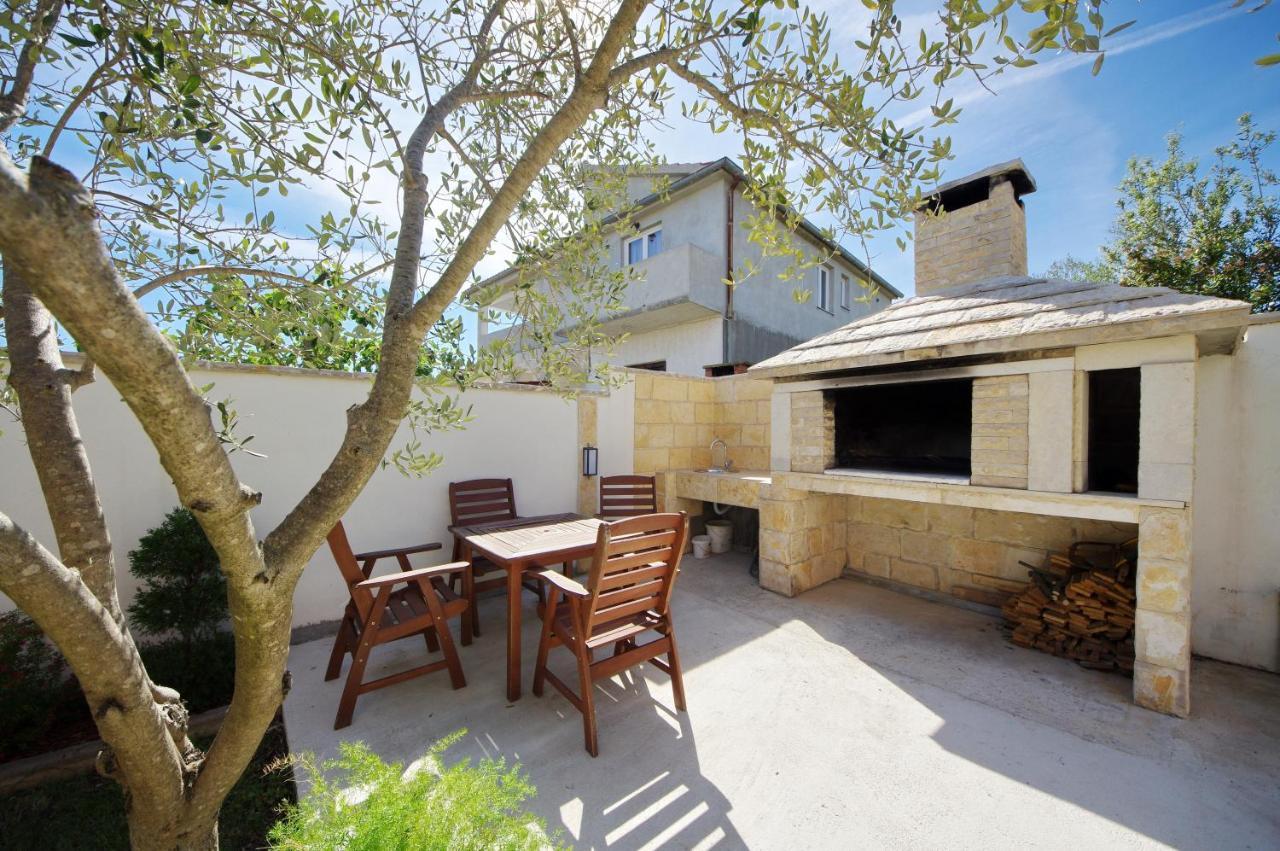 Apartmani Emili Sukošan 외부 사진
